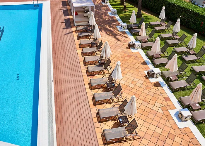 Hotel Serrano Palace